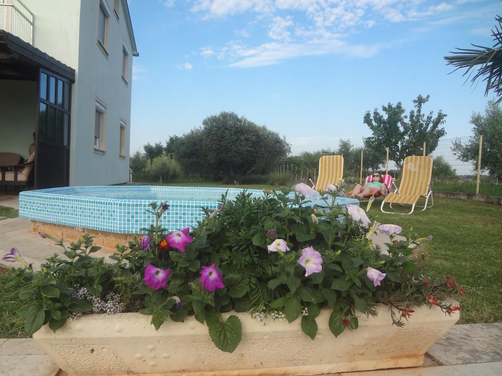 Apartments Zdravac Umag Luaran gambar